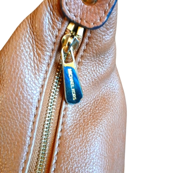 Michael Kors Brown Pebbled Leather Shoulder Bag - Picture 7 of 14